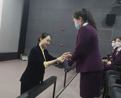 流動(dòng)展覽 文明服務(wù) 禮儀先行——嘉峪關(guān)城市博物館禮儀知識(shí)培訓(xùn)走進(jìn)市文化數(shù)字影城